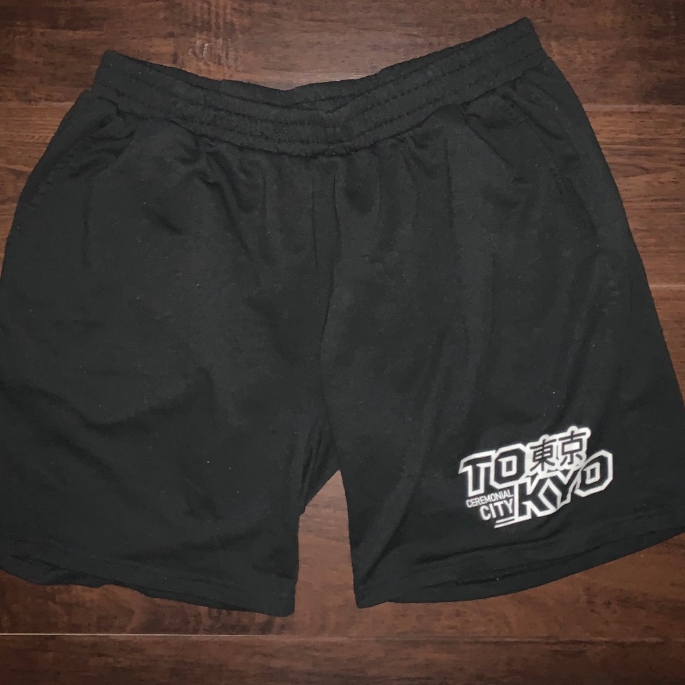 Ceremonial City Tokyo Graphic Shorts Size Xlarge